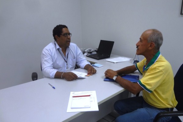 Pereira conversa com Francisco Sabino, na CPFL em Americana