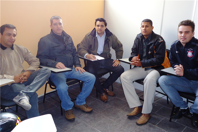 Pinguim, durante reunião com donos de auto escola