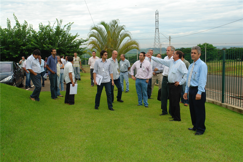 Visita na parte externa do prédio