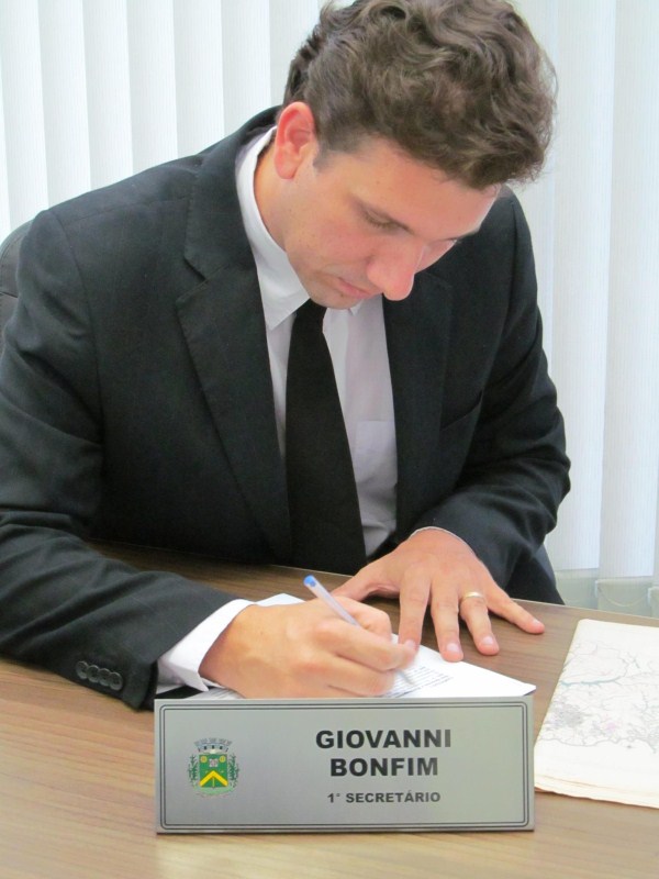 Giovanni quer mais transparência quanto ao IPTU.