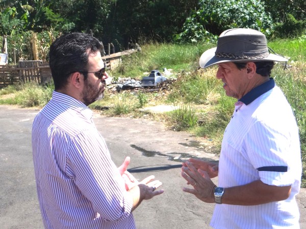 Kadu mostrou áreas que precisam de limpeza pela Prefeitura