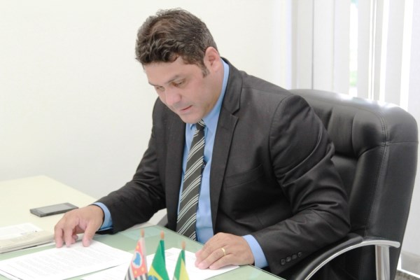 Bebeto reitera pedido feito a EMTU quanto a linha no Romano