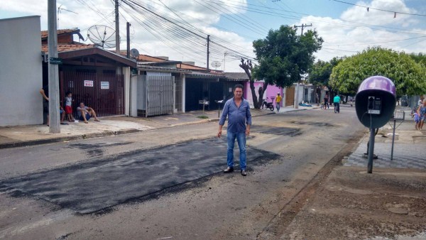 Vereador teve pedido atendido na rua Benjamin Fornazin