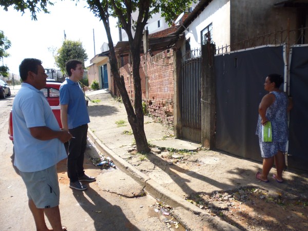 Giovanni Bonfim visitou diferentes casas no Parque do Lago